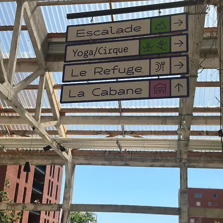 L'ecrin Du Zenith - Mezzanine & Parking 'la Cartoucherie' ゲストハウス 3*